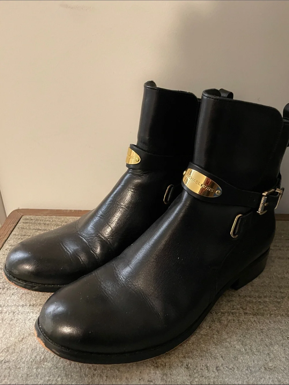 Michael Kors Arley Ankle Boots Black Size 8 Biker Inspired Western Modern Preppy - Picture 6 of 10